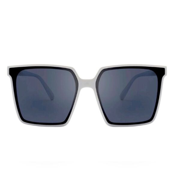 WHITE SQUARE FLAT TOP RETRO SUNGLASSES - Picture 1 of 3